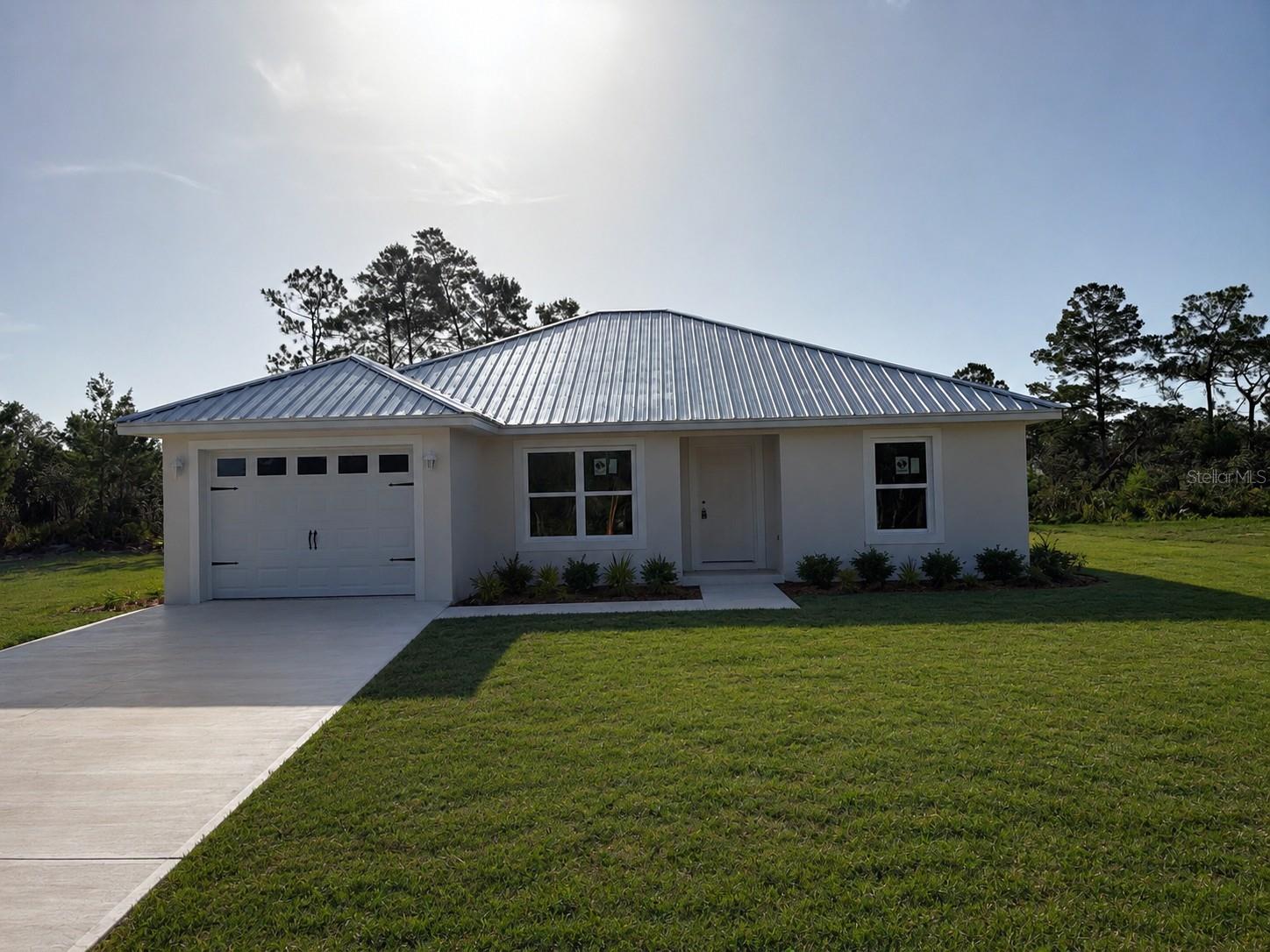 4368 Mercedes St Property Photo