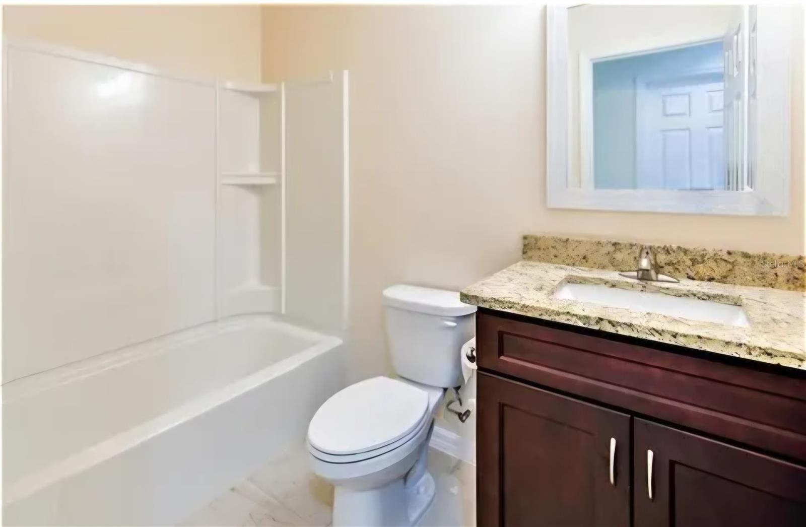 16295 Sw 28th Ct Property Photo 5