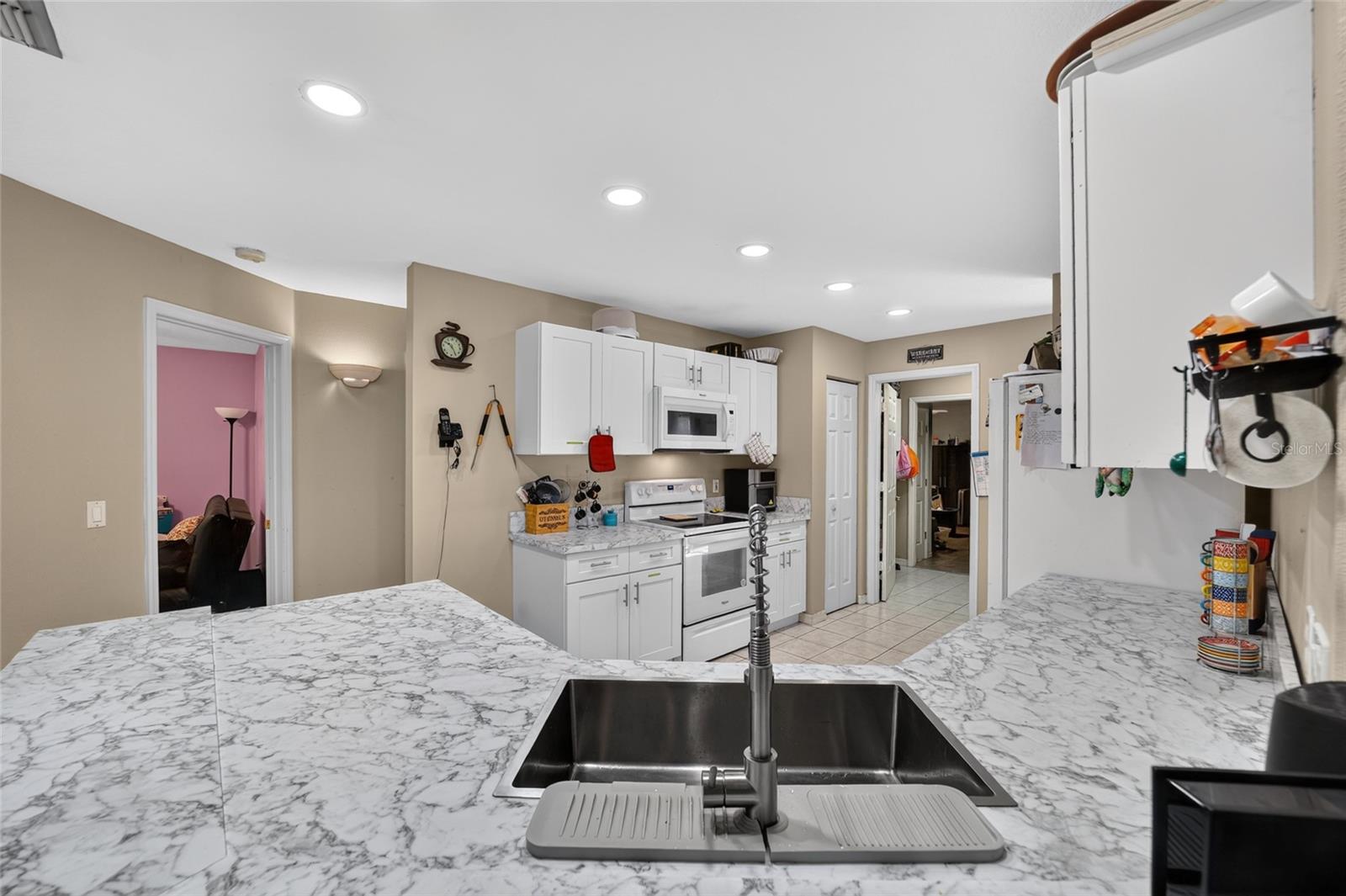 304 Marion Oaks Crse Property Photo 20