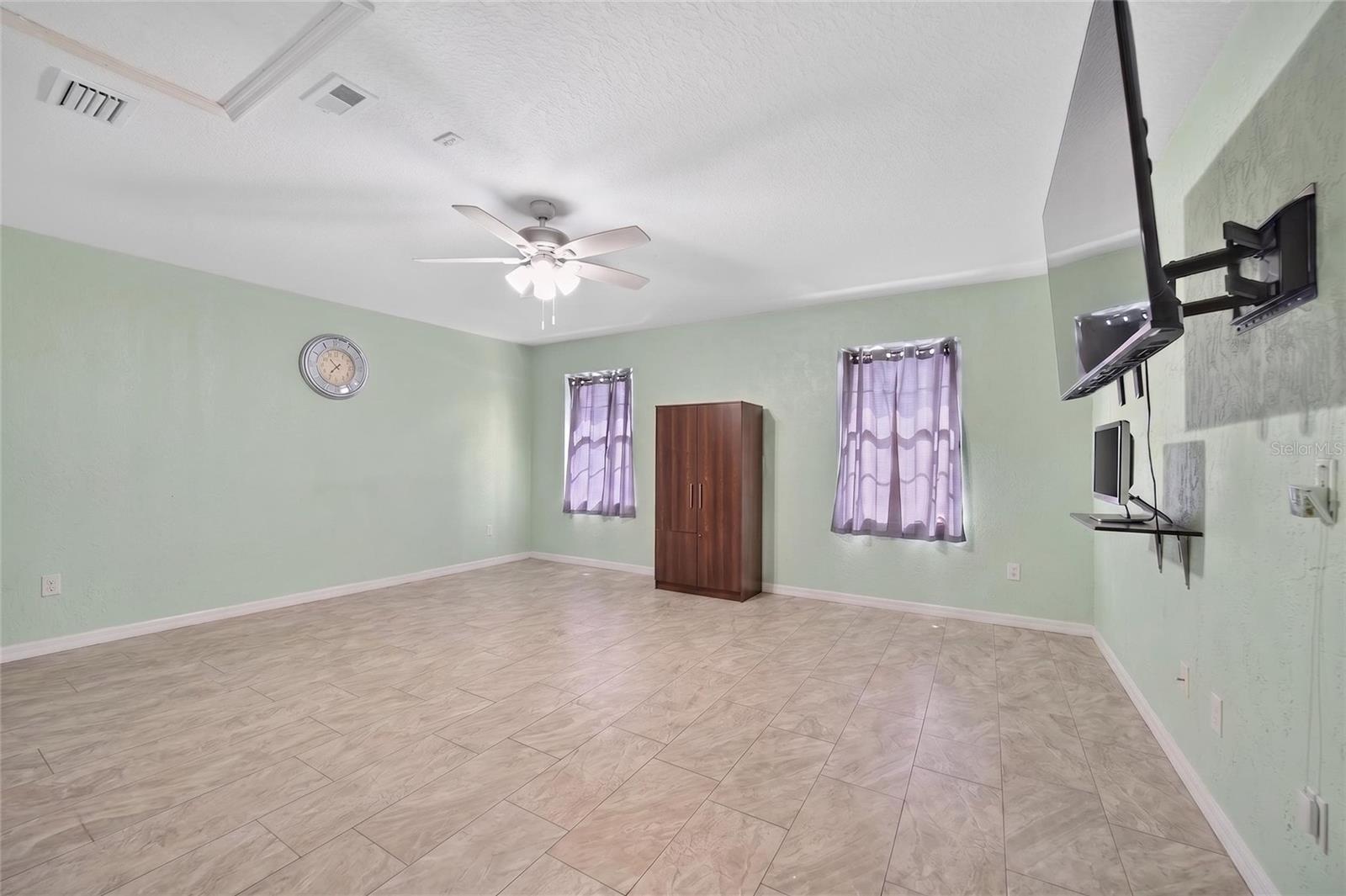304 Marion Oaks Crse Property Photo 48
