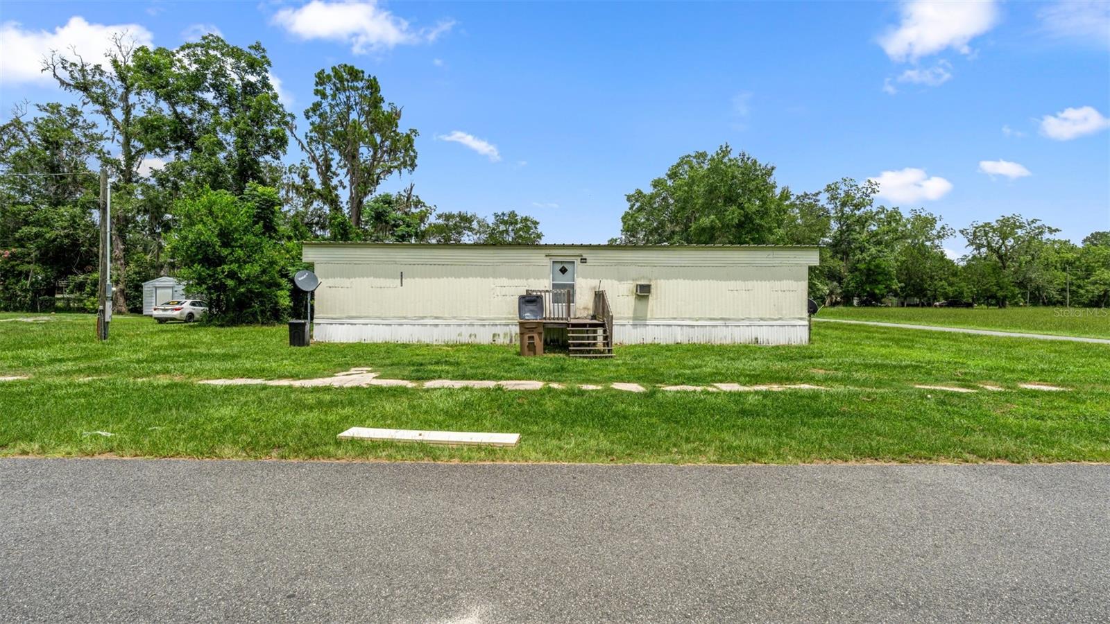 5383 Orange St Property Photo 2