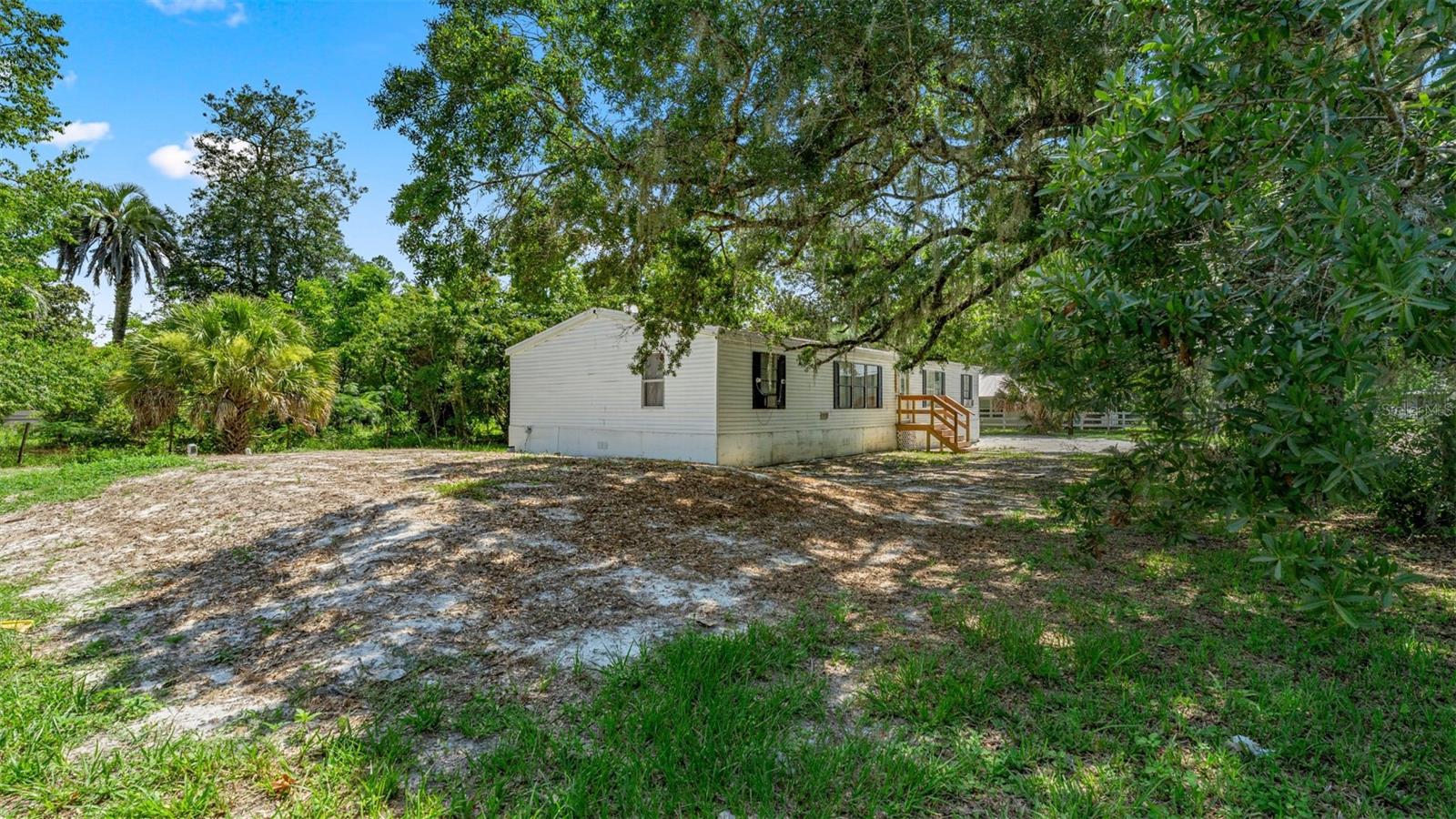 10530 Prospect Ave Property Photo 3