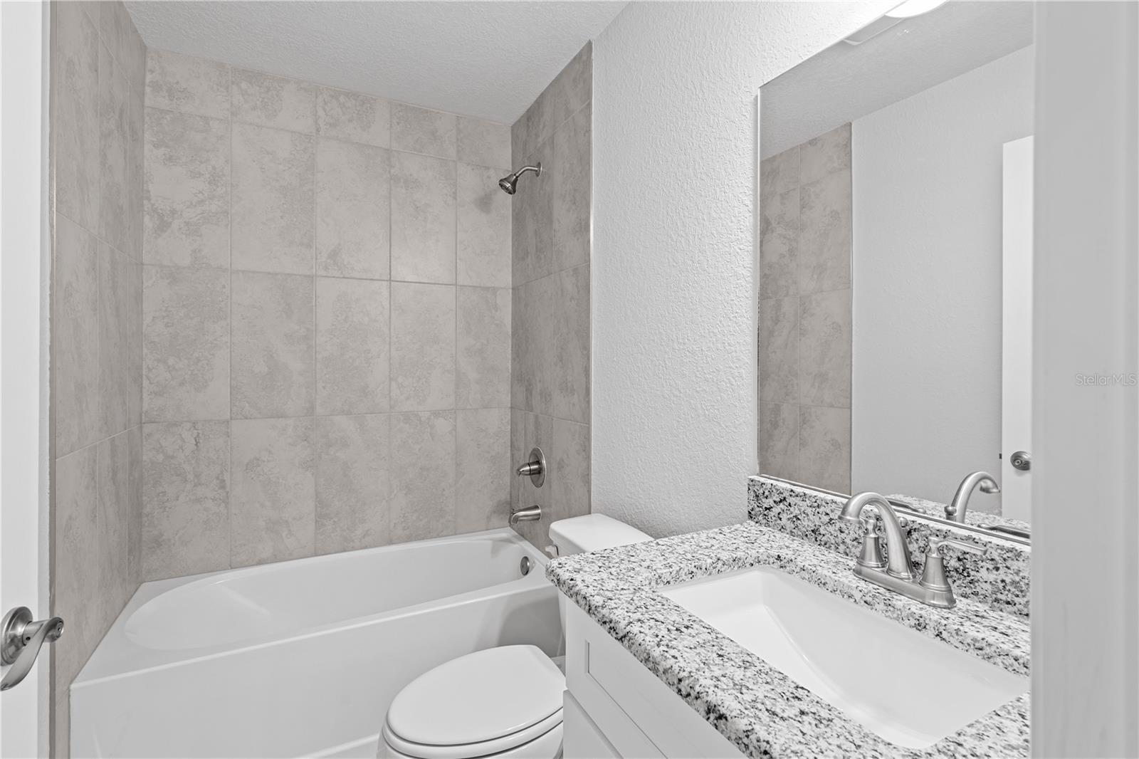 607 Se 4th Dr #b Property Photo 13