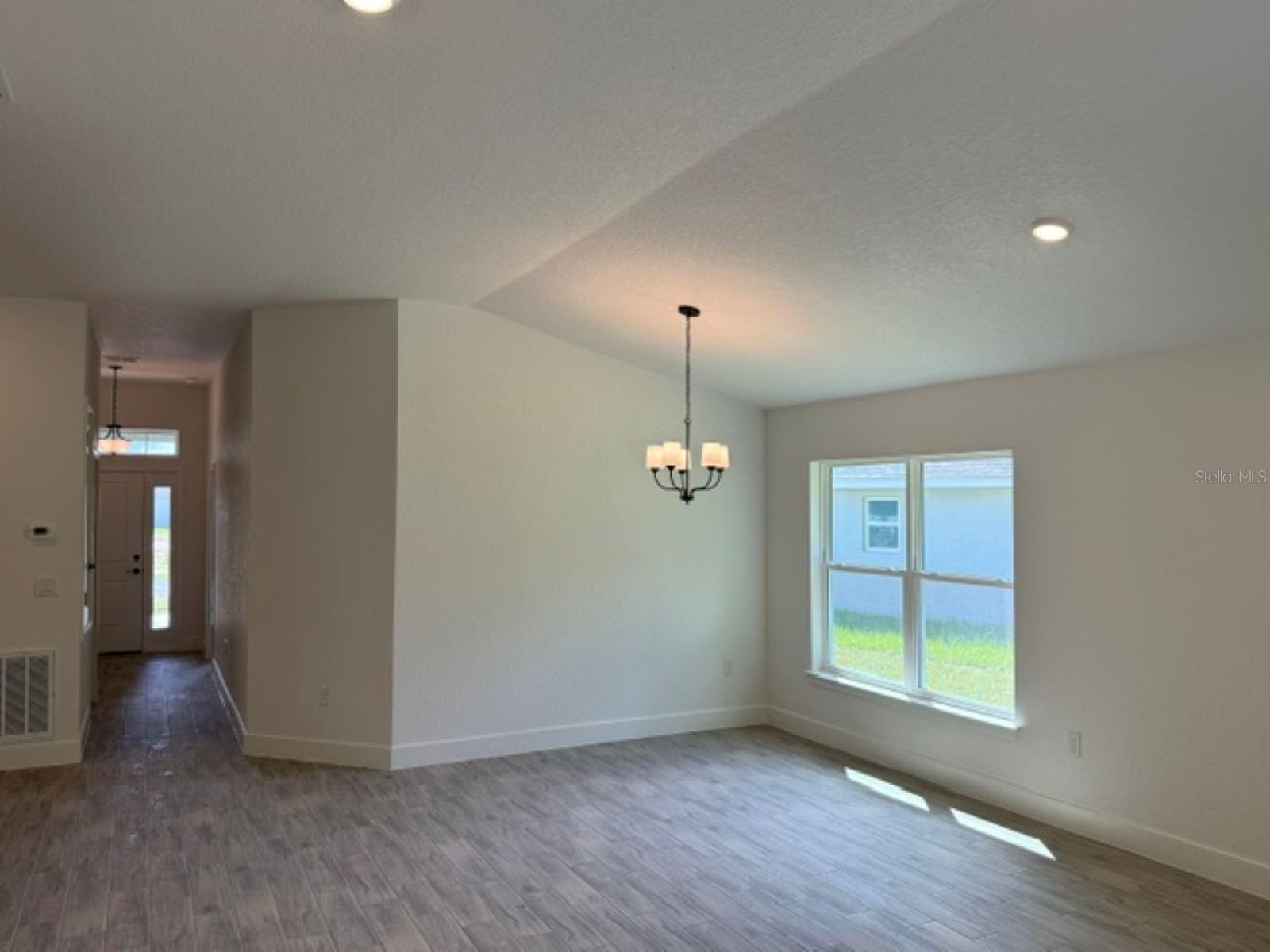 2206 Nw 23rd Loop Property Photo 10