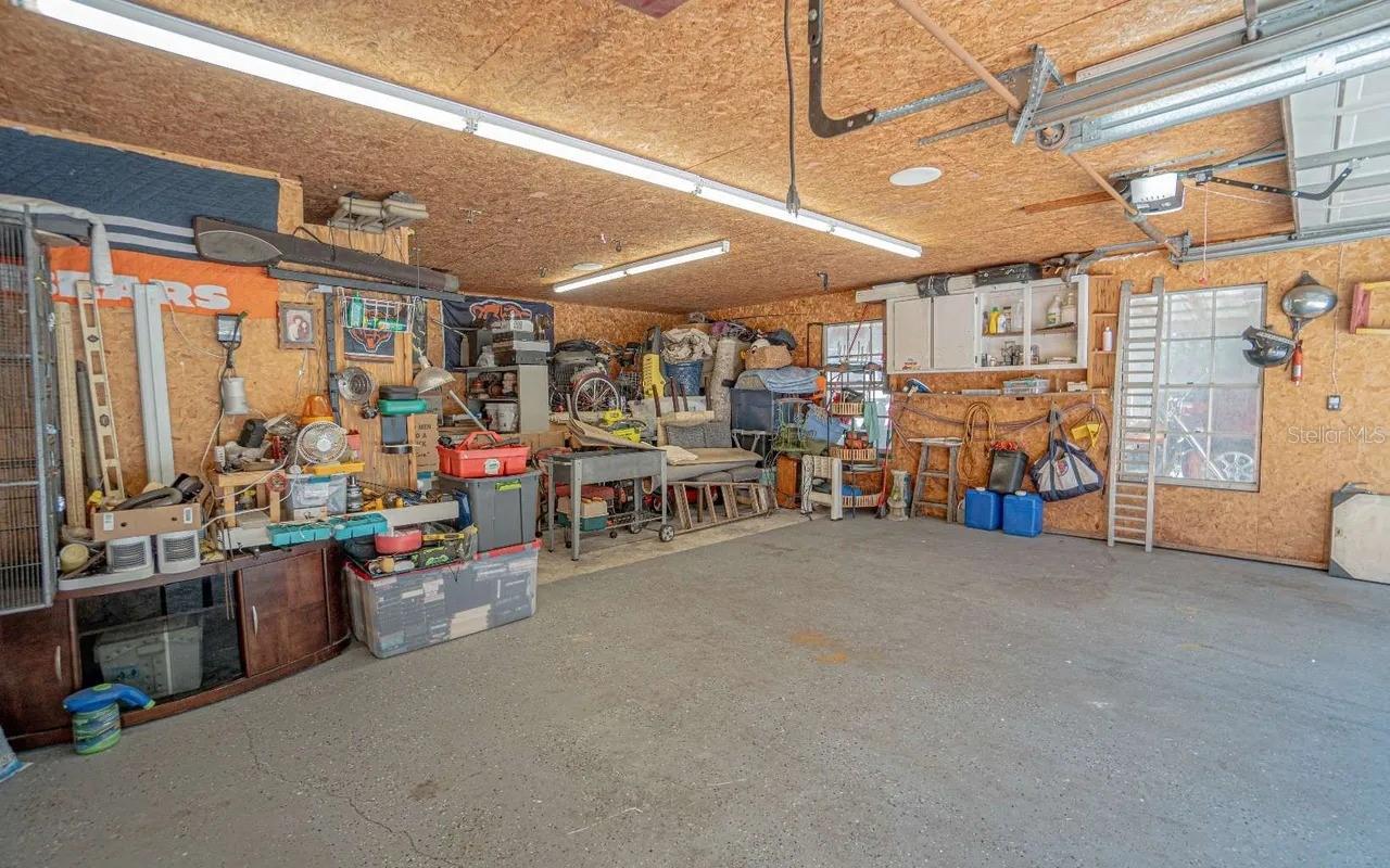 9068 131st Loop Property Photo 27