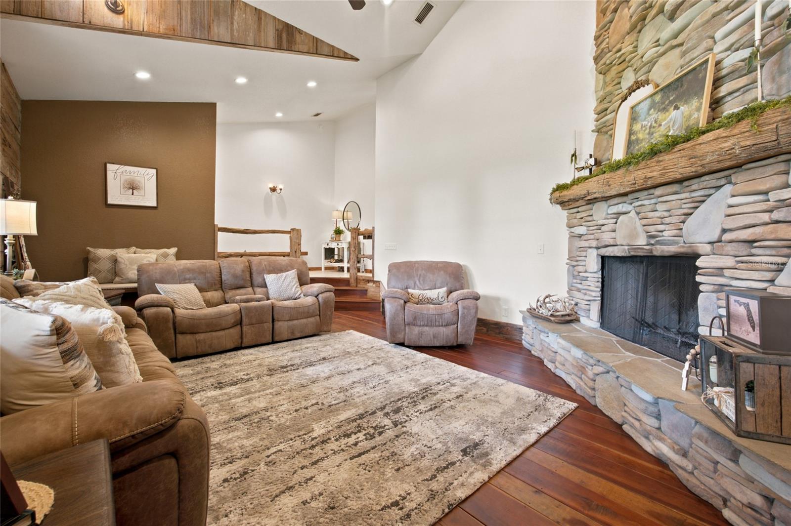 2015 Nw 35th St Property Photo 37