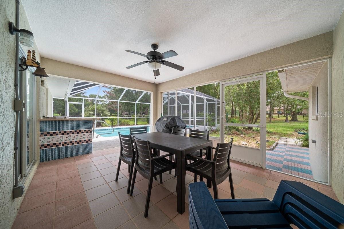 4 Hialeah Dr Property Photo 54