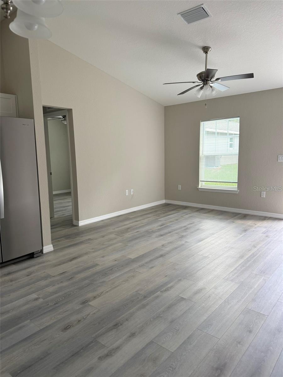 9541 N Travis Dr #a Property Photo 6