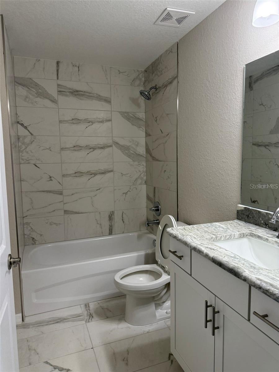9541 N Travis Dr #a Property Photo 10