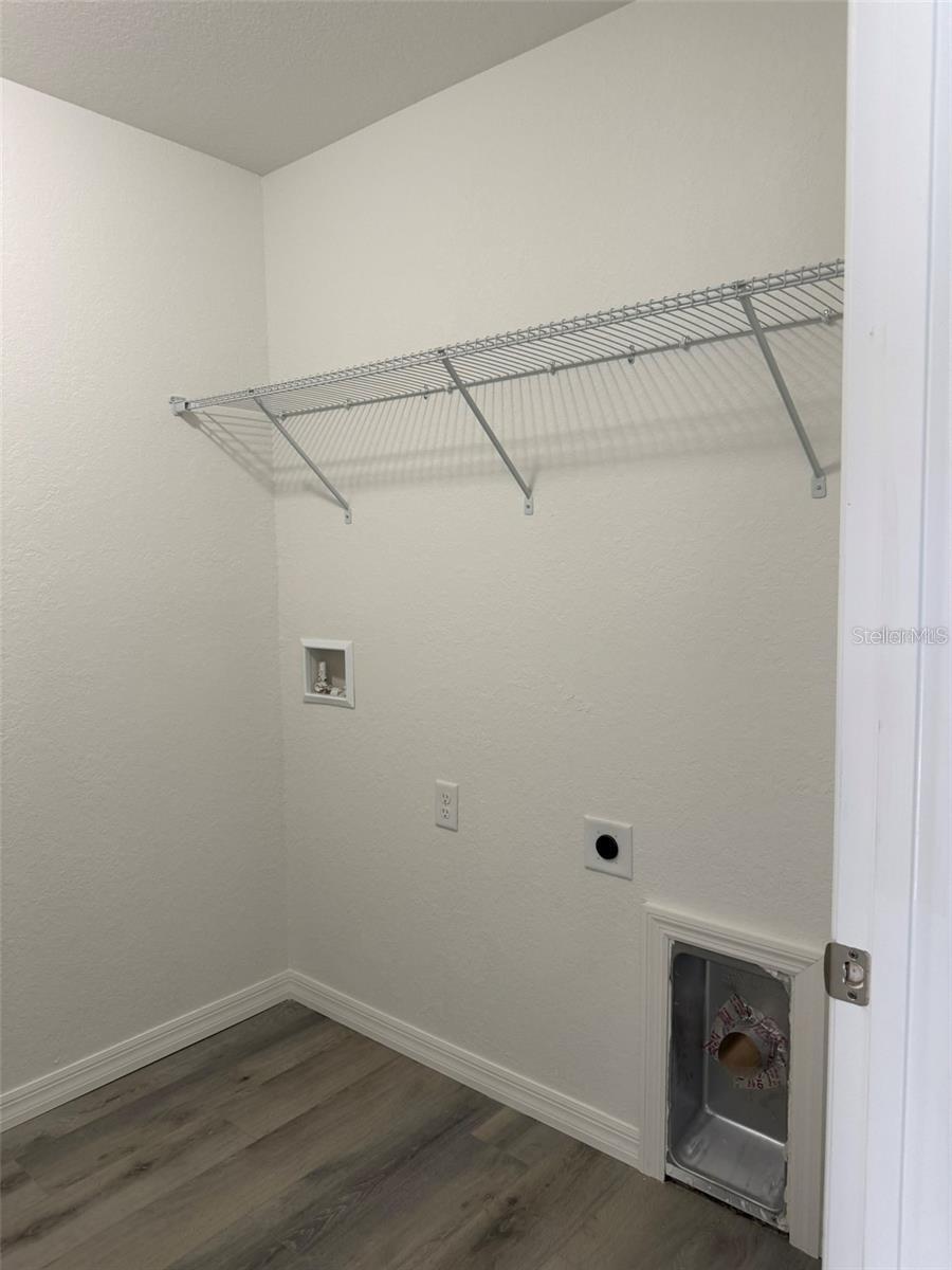 9541 N Travis Dr #a Property Photo 13