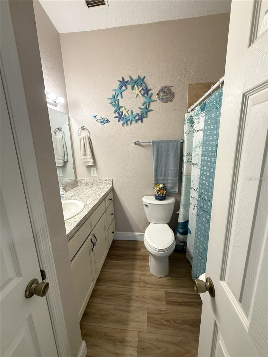 10 Emerald Trl Property Photo 17