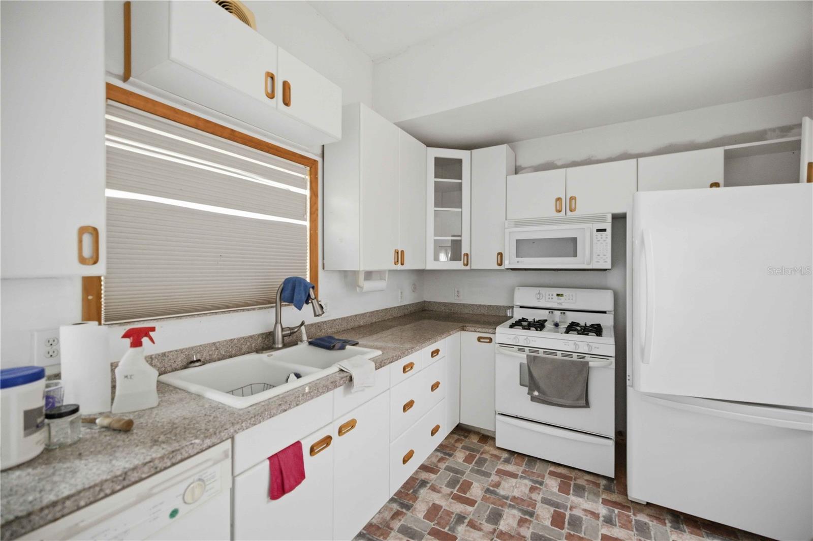 12897 Nw Highway 225 Property Photo 9