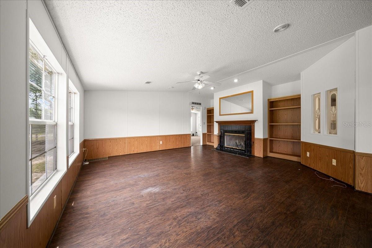 3551 Ne 120th St Property Photo 13