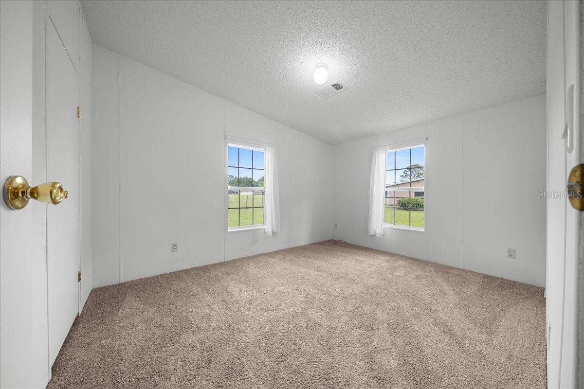 3551 Ne 120th St Property Photo 25