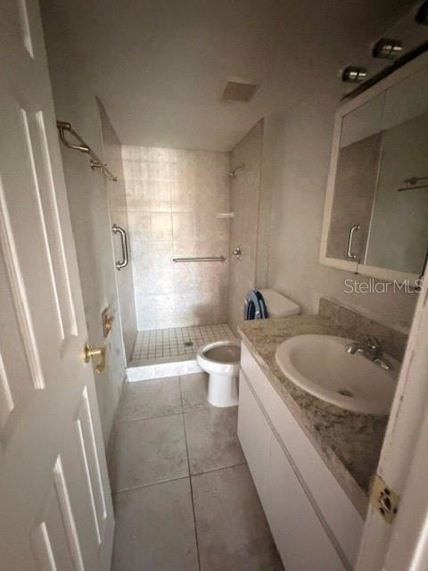 2400 Forest Dr #103 Property Photo 7