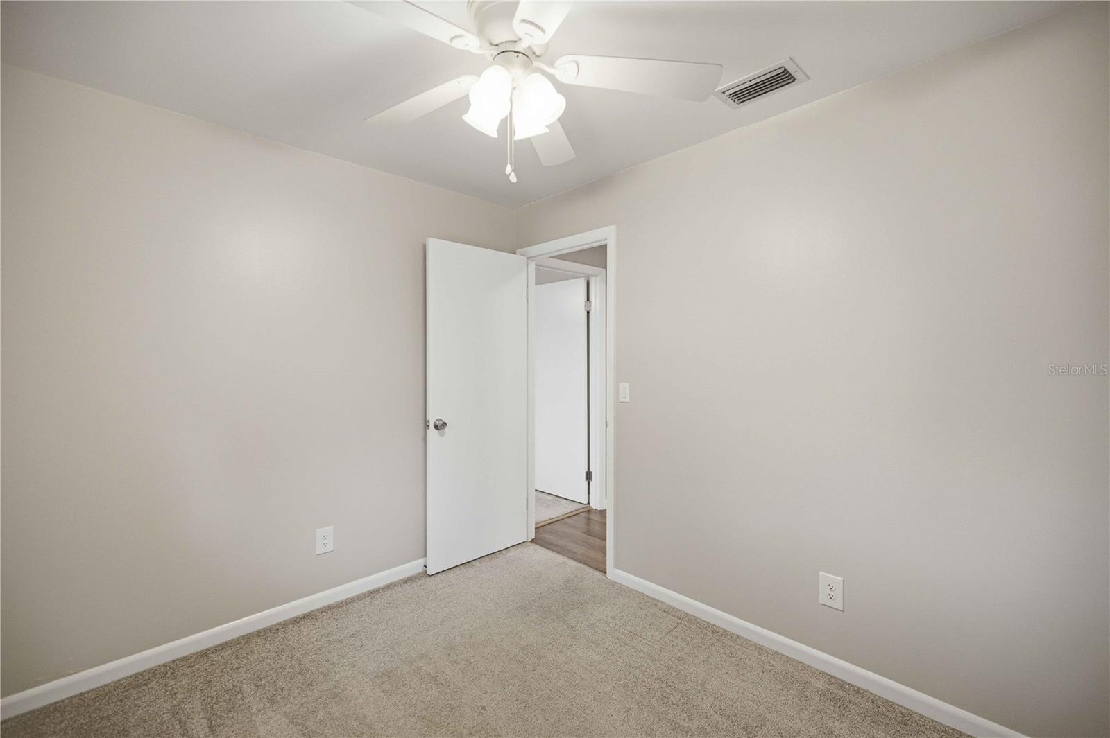 5207 Se 107th Pl Property Photo 10