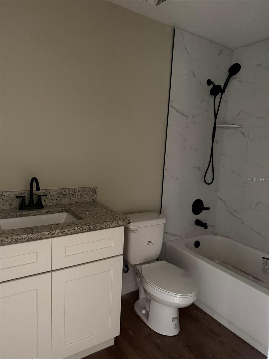 13797 Se 40th Ct Property Photo 7