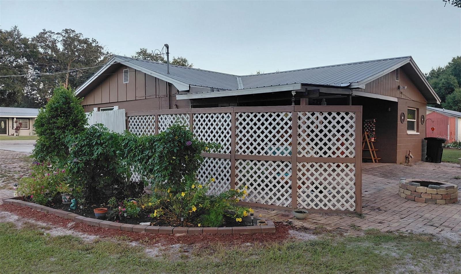 2260 Sw Lois Ave Property Photo 11