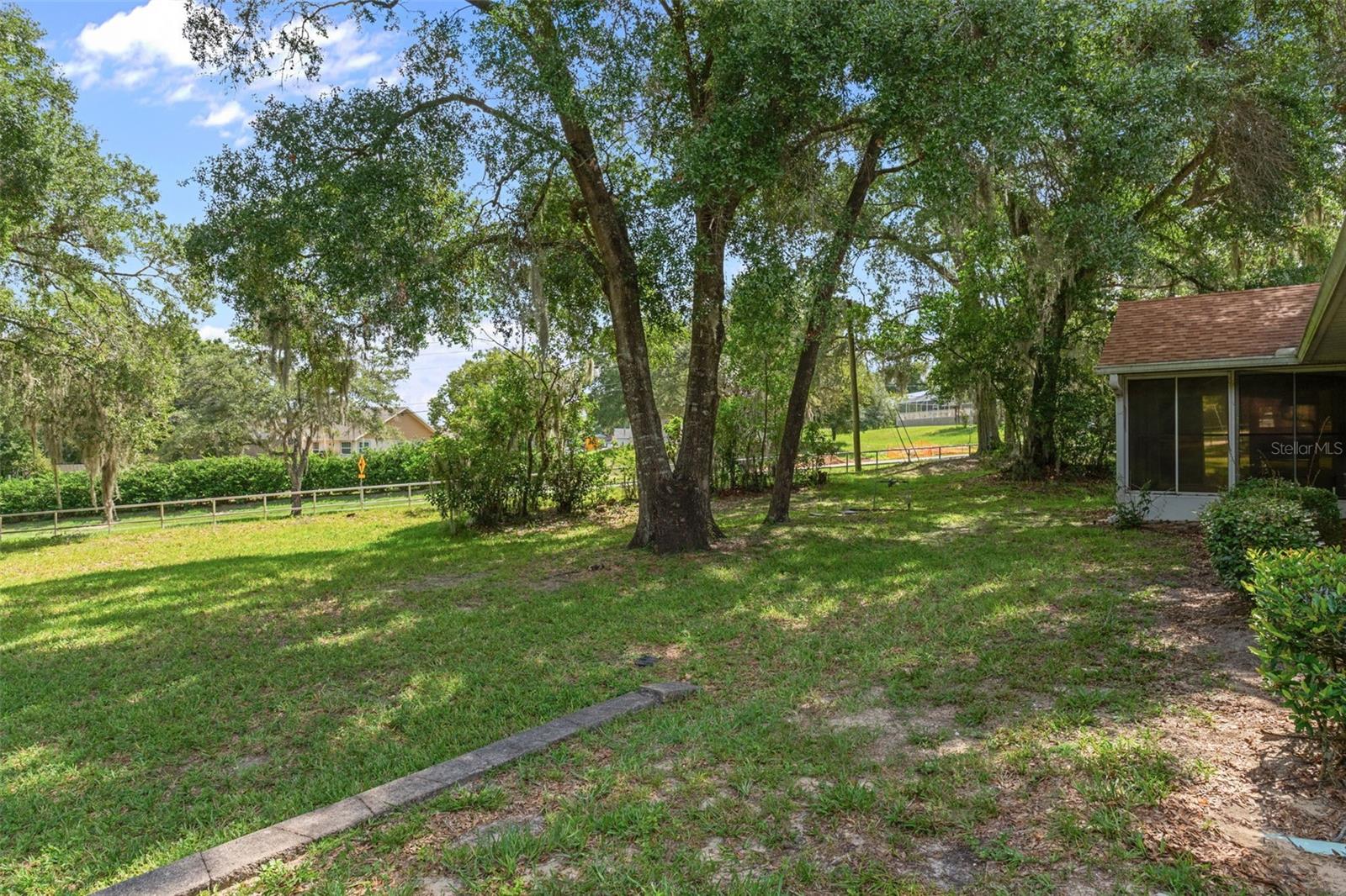 3644 N Laurelwood Loop Property Photo 57