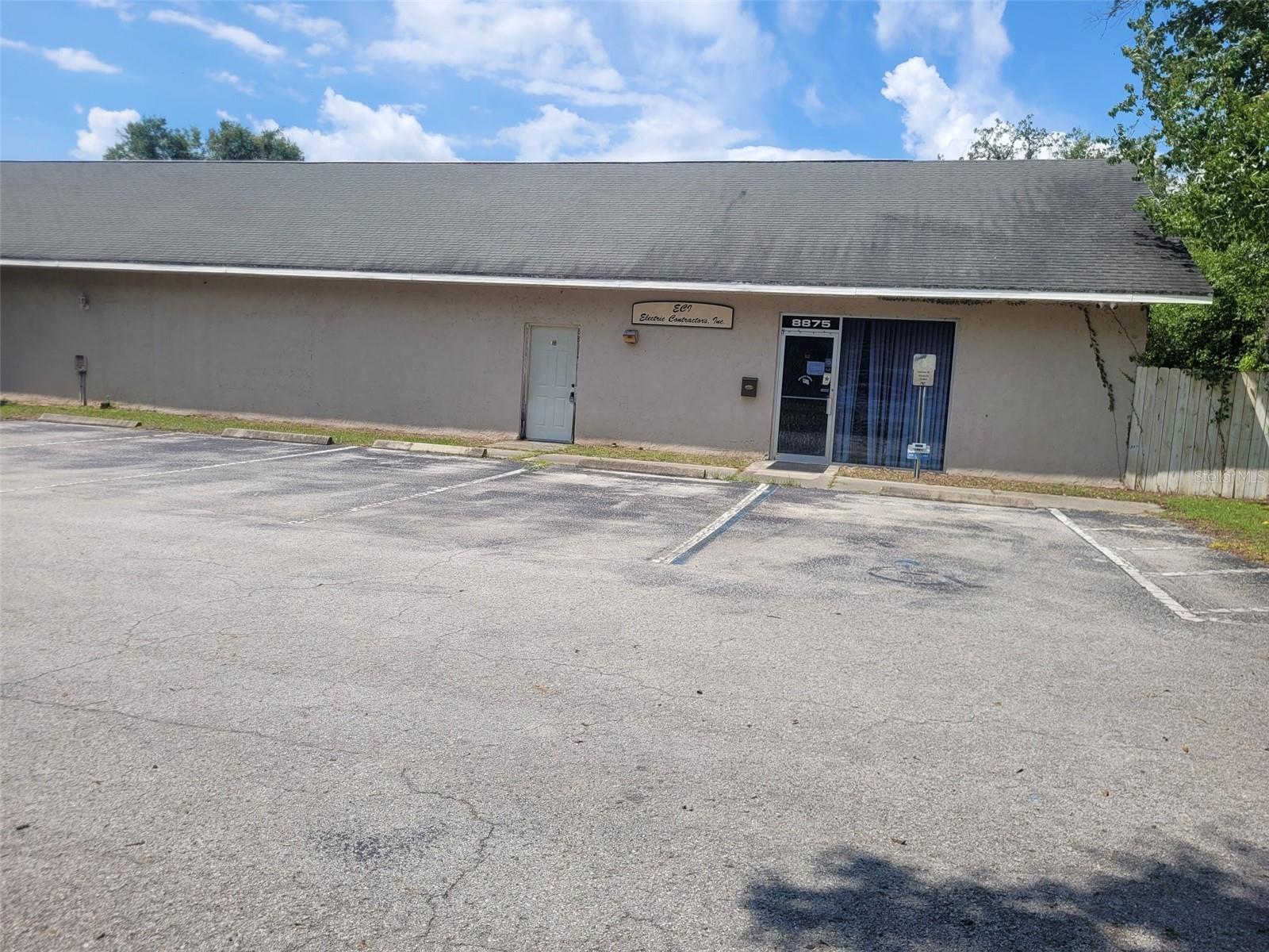 8875 E Highway 25 Property Photo 16