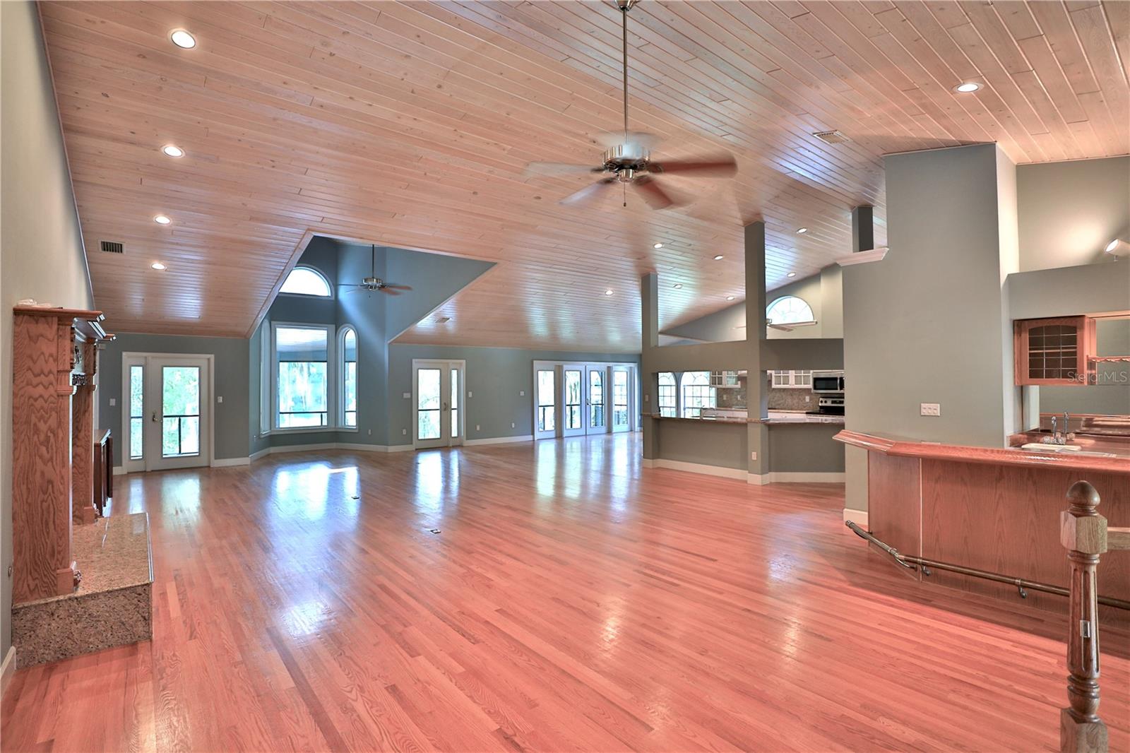 11685 E Blue Cove Dr Property Photo 6