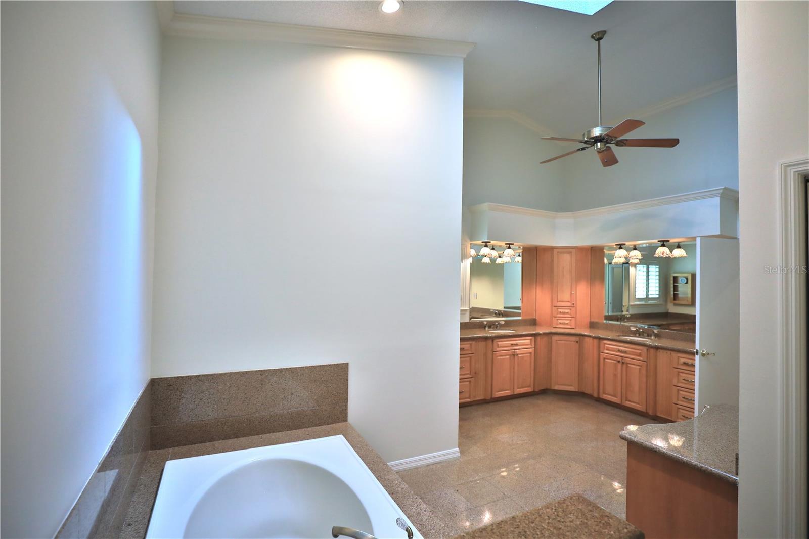 11685 E Blue Cove Dr Property Photo 27