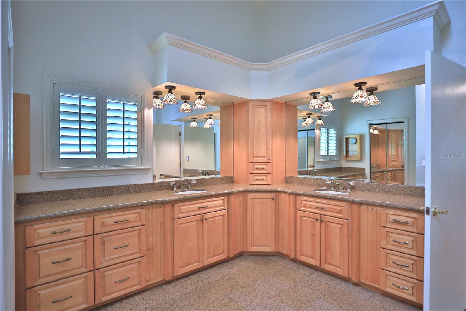 11685 E Blue Cove Dr Property Photo 28