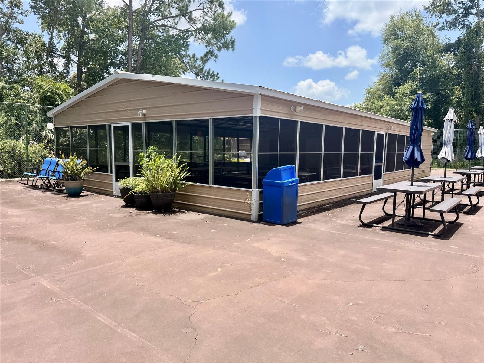 100 Sweetgum Woods Ct #4a Property Photo 18