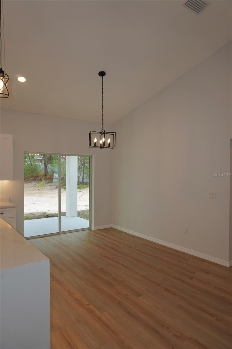 16 Hemlock Trl Property Photo 5
