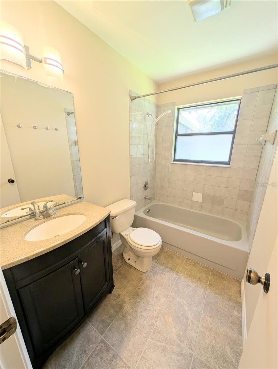 3243 Ne 32nd Ave Property Photo 11