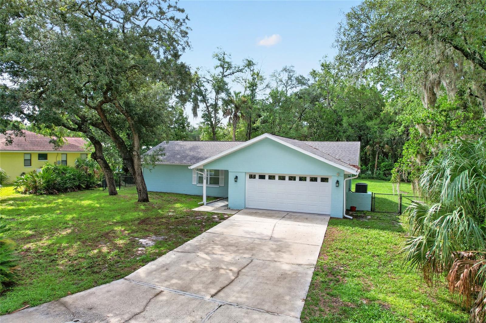11108 W Thoreau Pl Property Photo 4