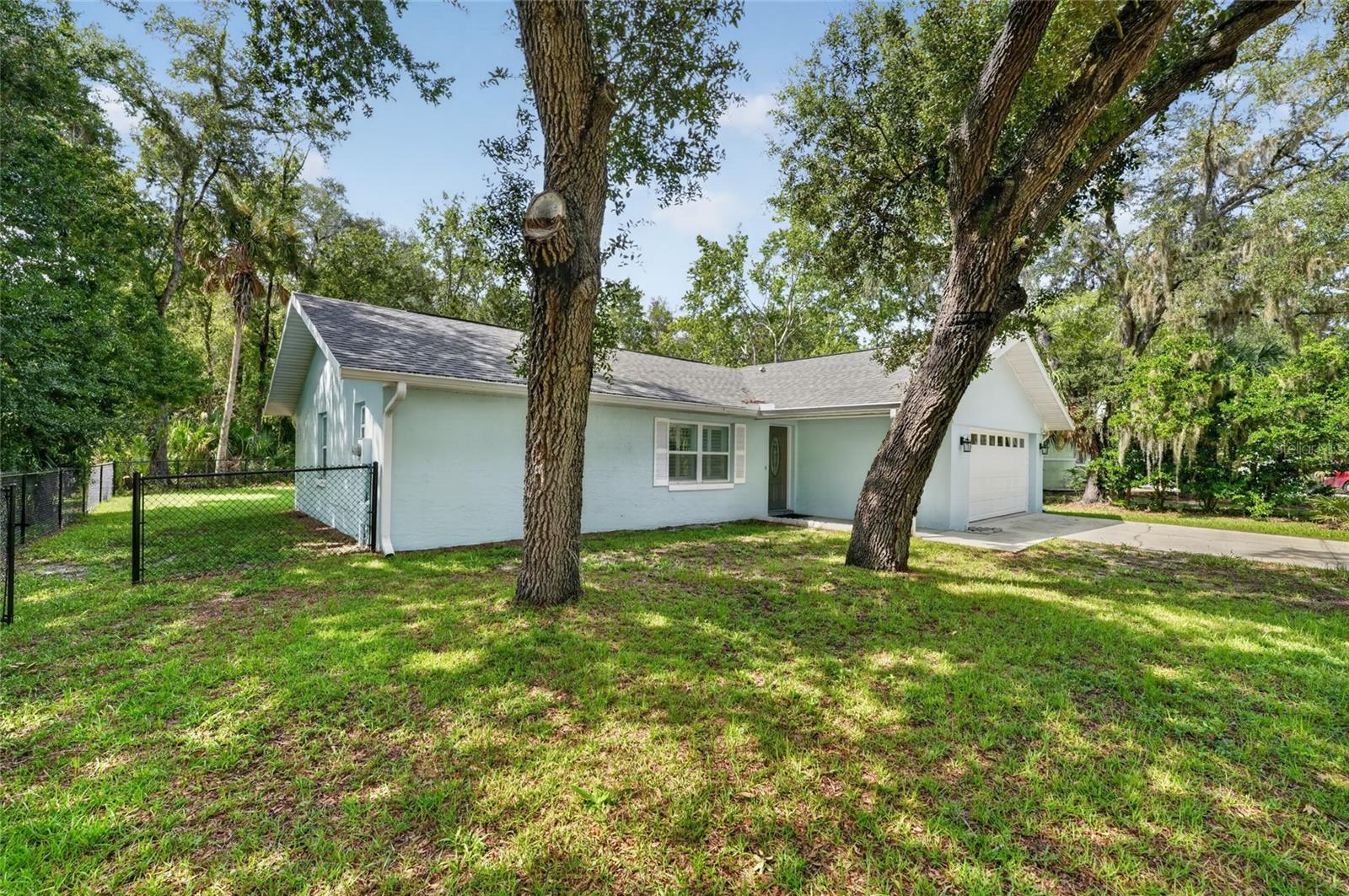 11108 W Thoreau Pl Property Photo 5