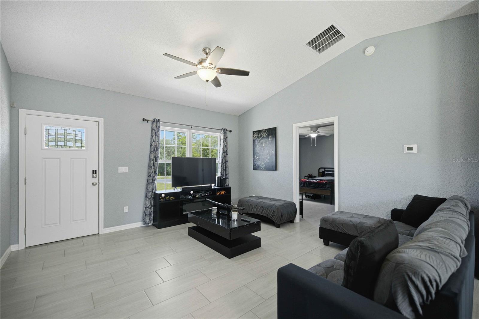 17725 Sw 31st Ave Property Photo 3