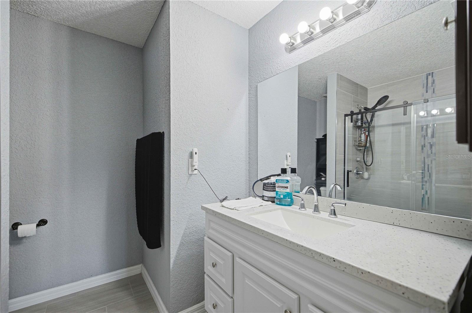 17725 Sw 31st Ave Property Photo 13