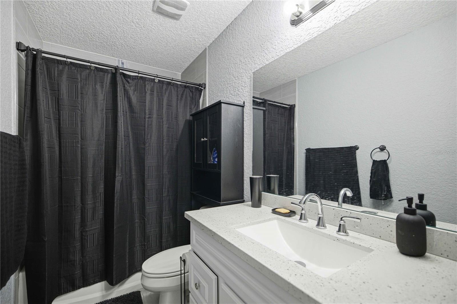 17725 Sw 31st Ave Property Photo 17