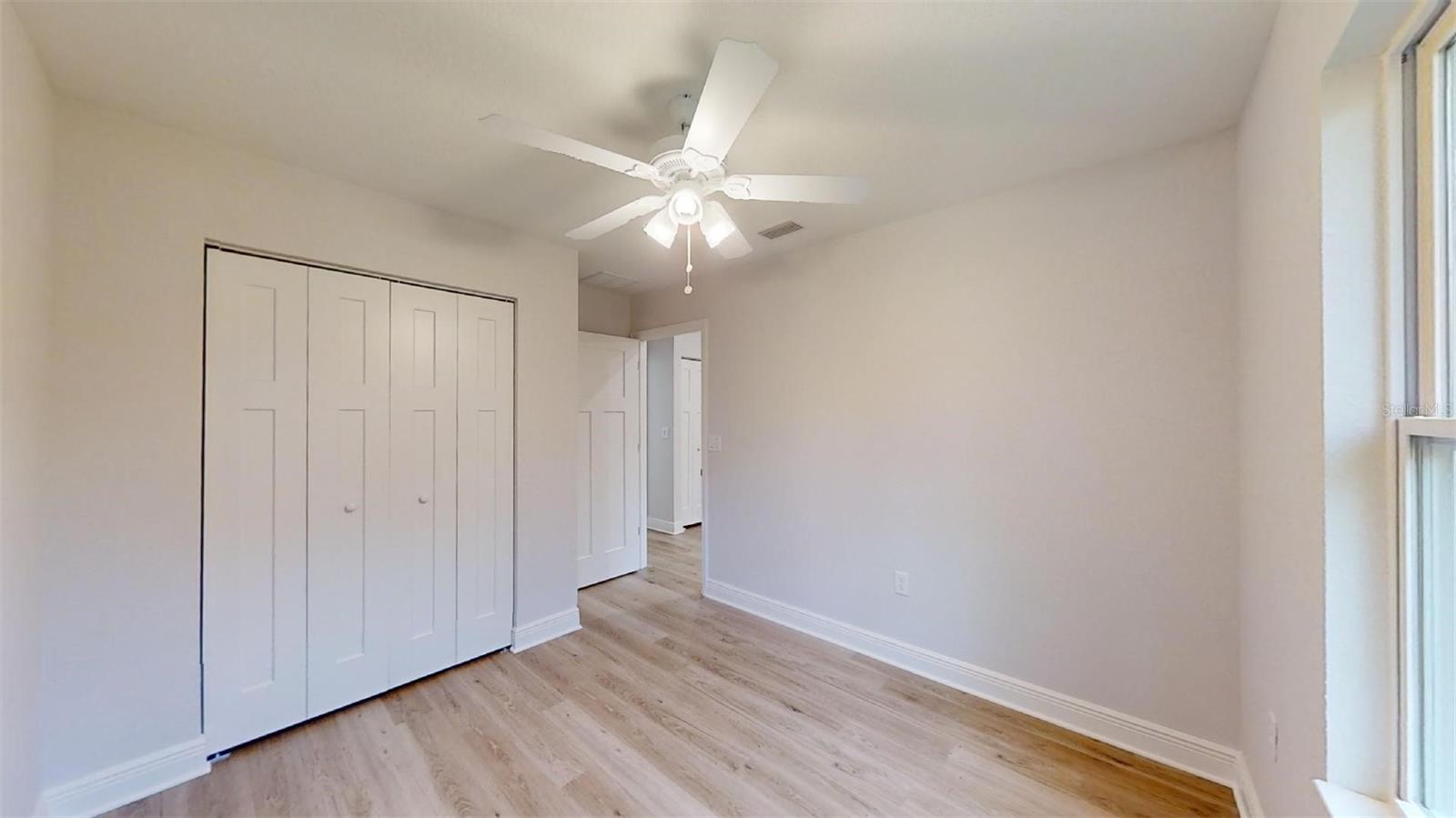 24304 Nw Tamarind Ln Property Photo 5