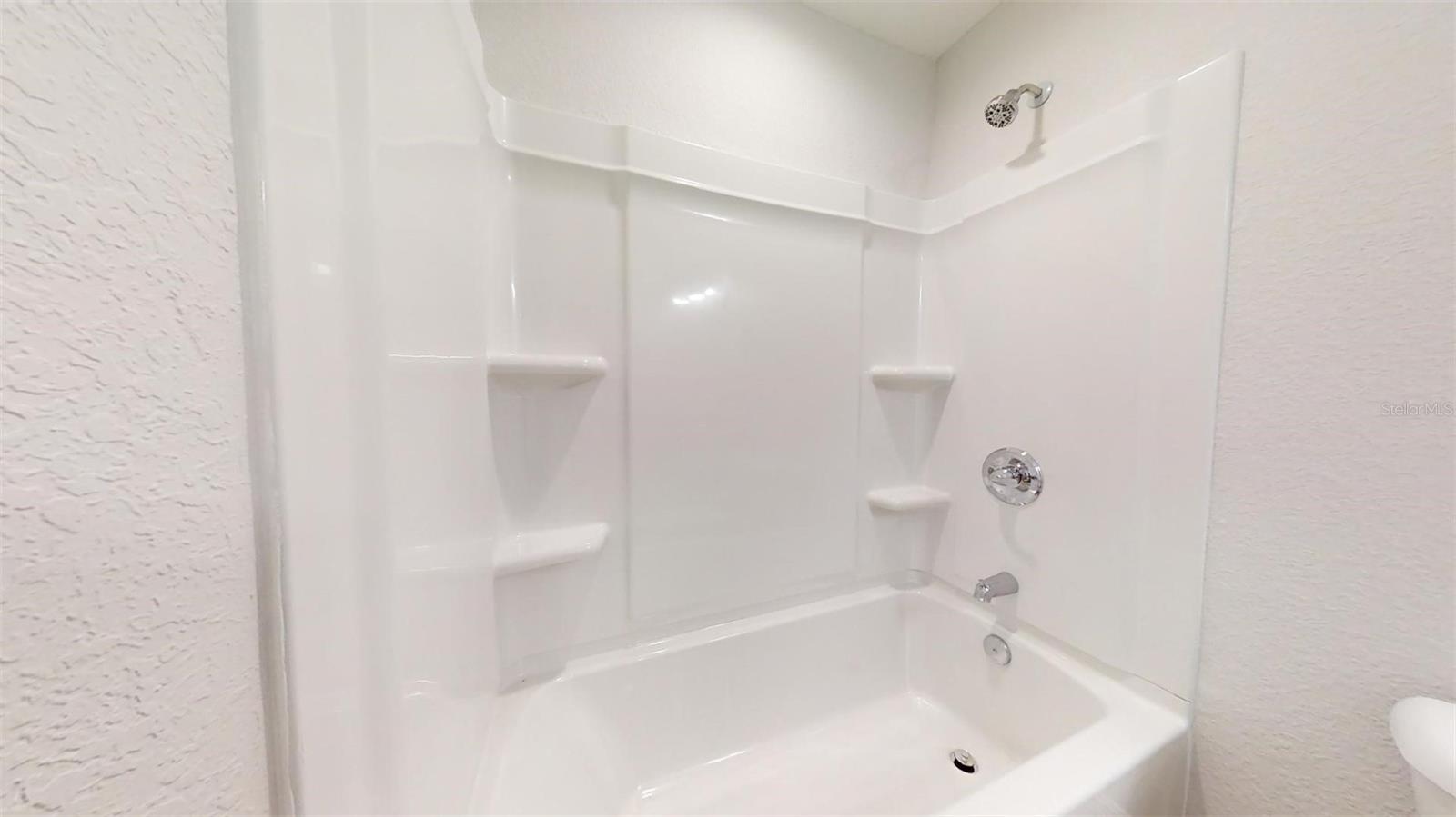 24304 Nw Tamarind Ln Property Photo 9