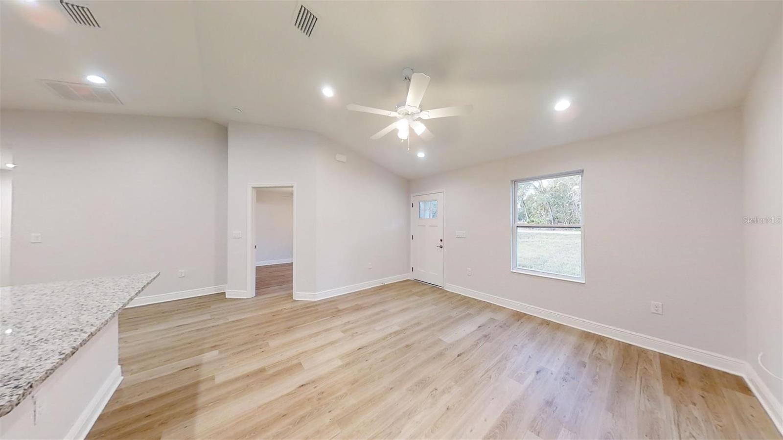 24304 Nw Tamarind Ln Property Photo 10