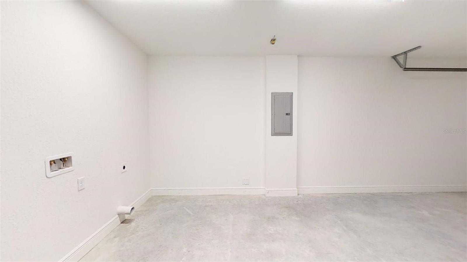 24304 Nw Tamarind Ln Property Photo 20