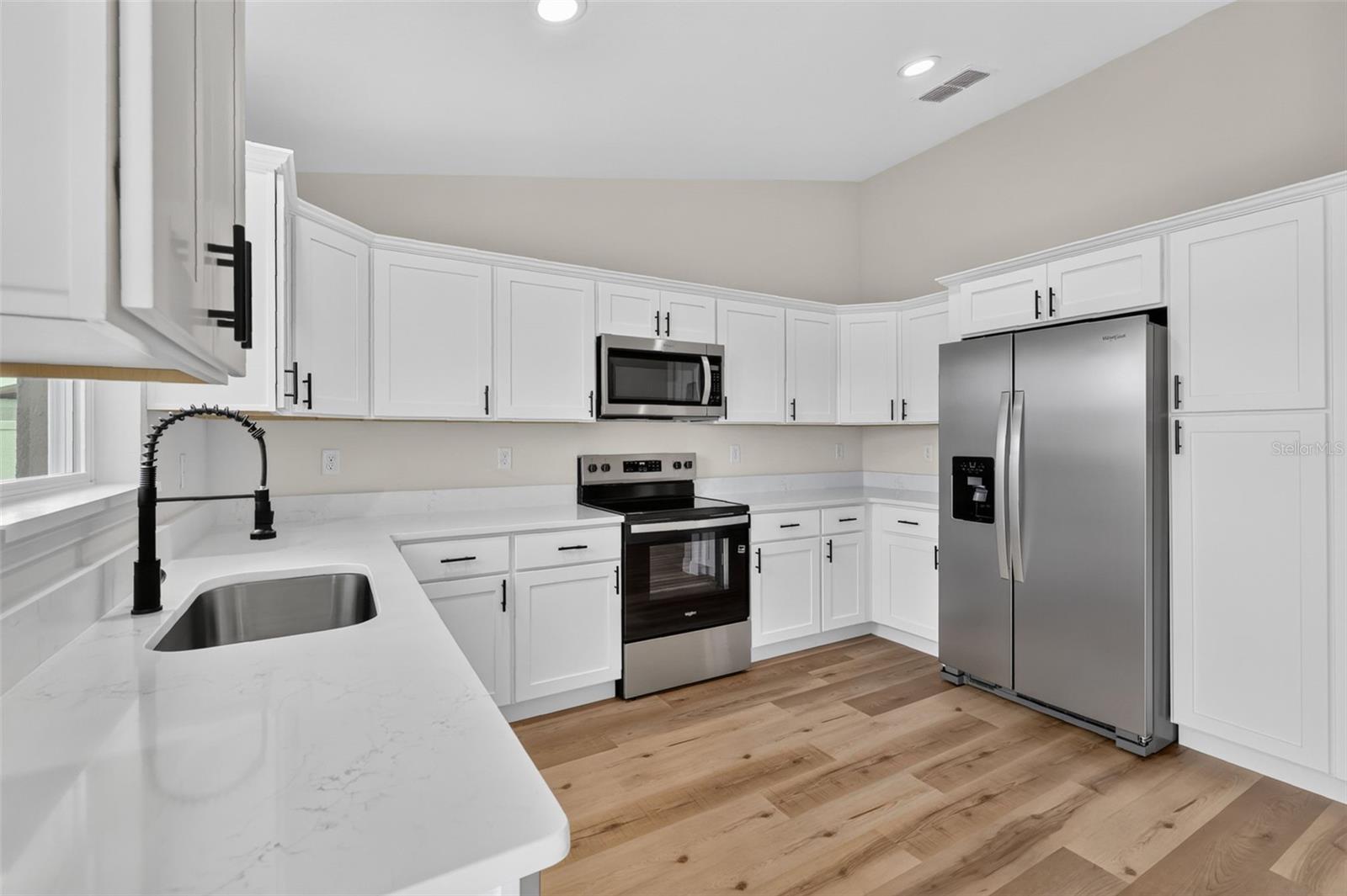 3 Walnut Run Ct Property Photo 9