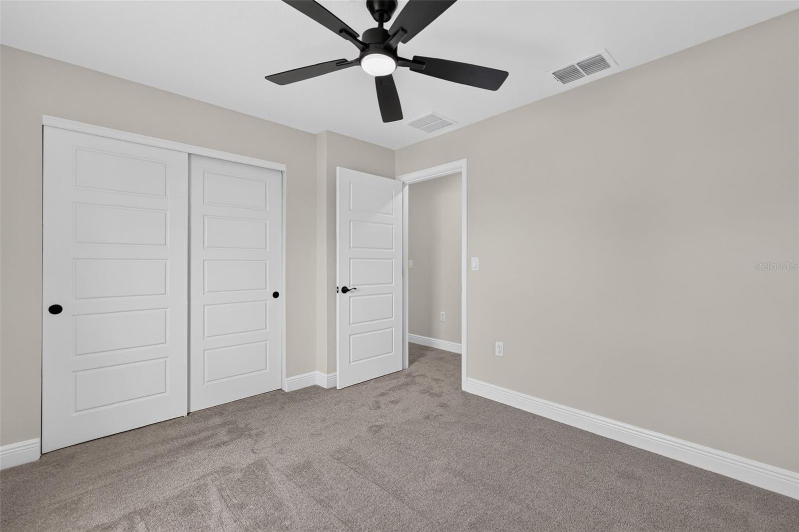 3 Walnut Run Ct Property Photo 12
