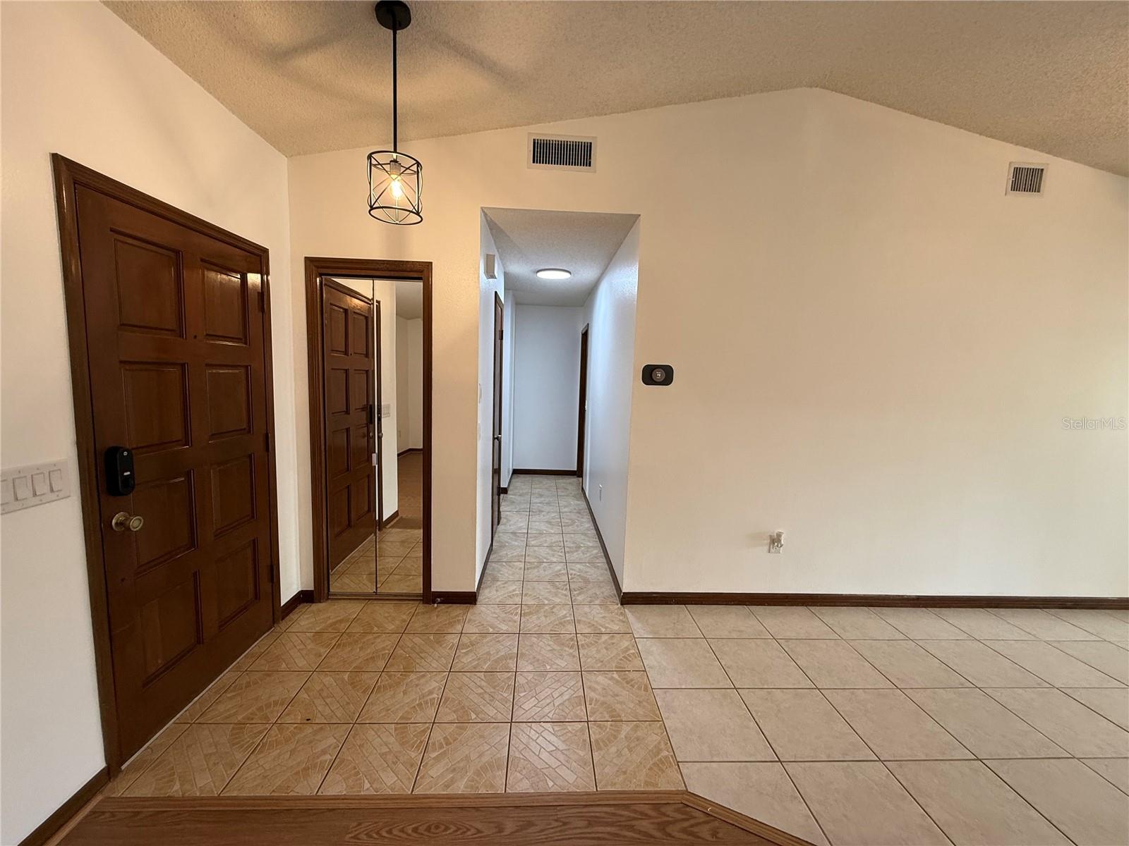 15120 Sw 35th Cir Property Photo 9