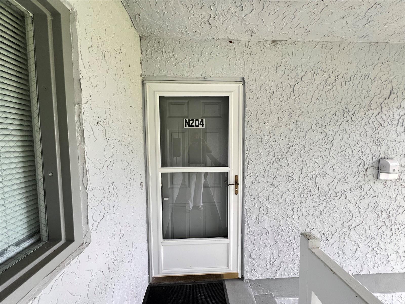 572 Fairways Ln #n204 Property Photo 3