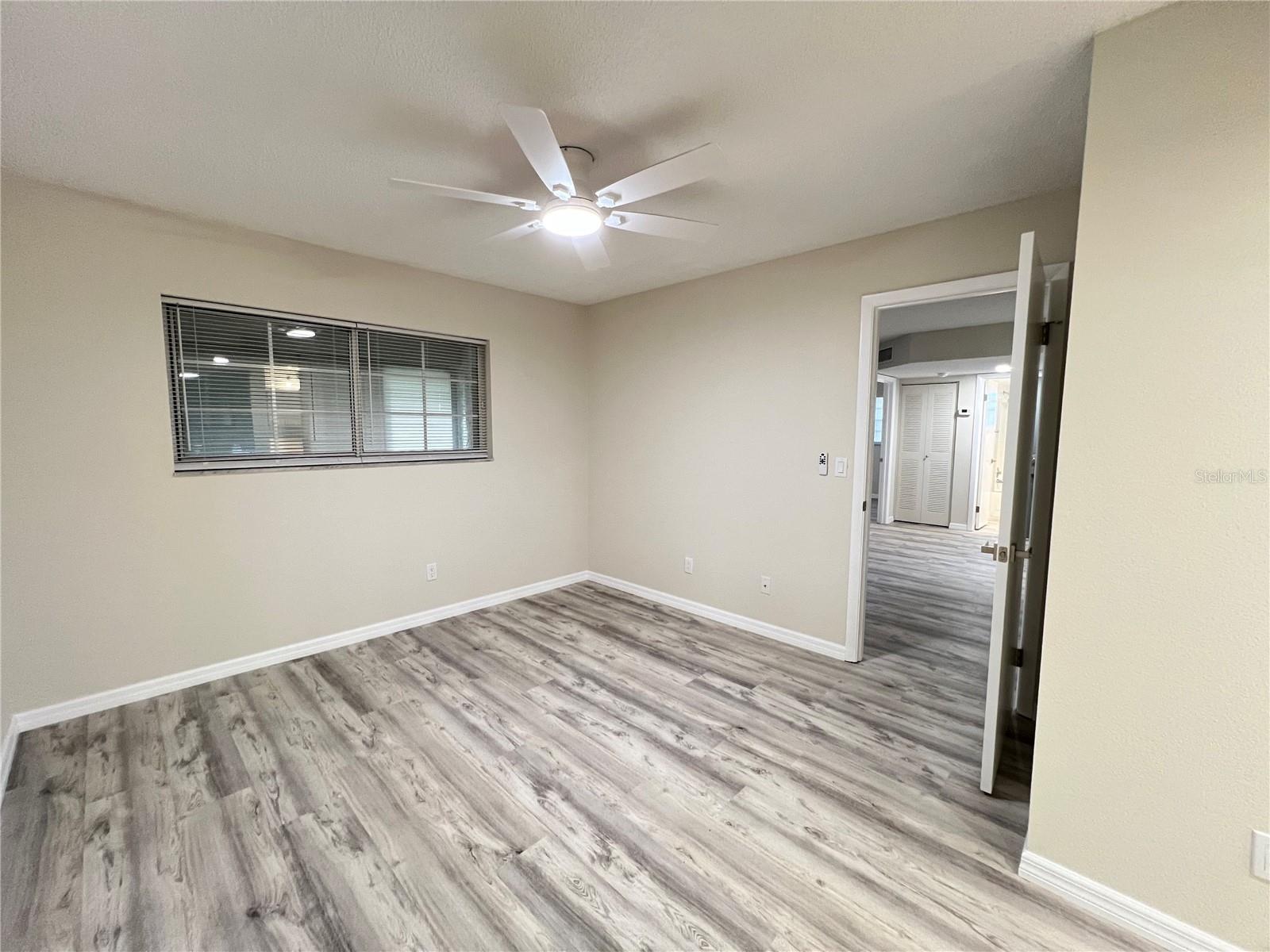 572 Fairways Ln #n204 Property Photo 18