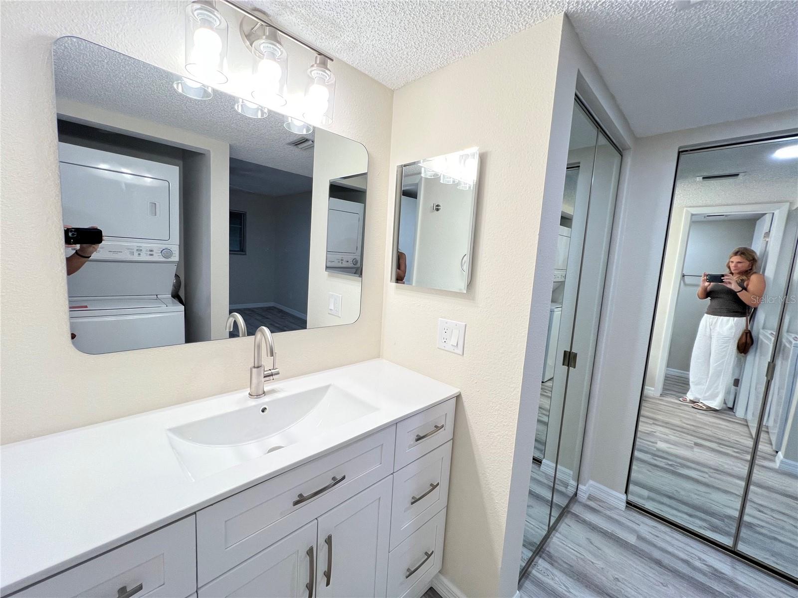 572 Fairways Ln #n204 Property Photo 22