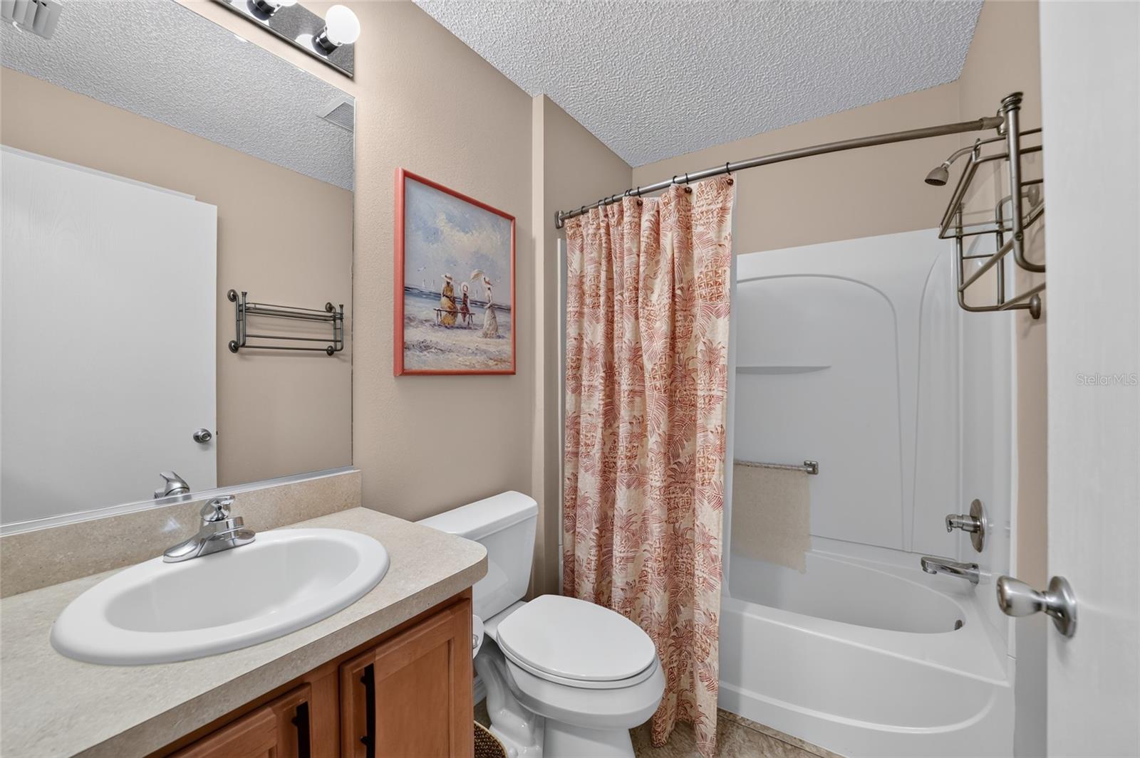 2240 Lowry Rd Property Photo 25