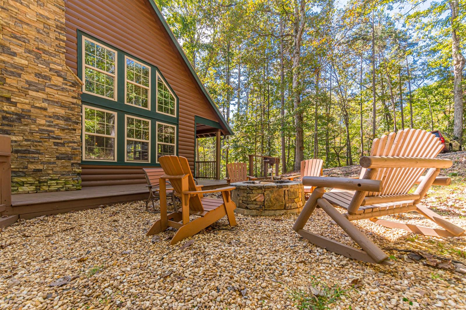 163 Sequoia Trce Property Photo 4