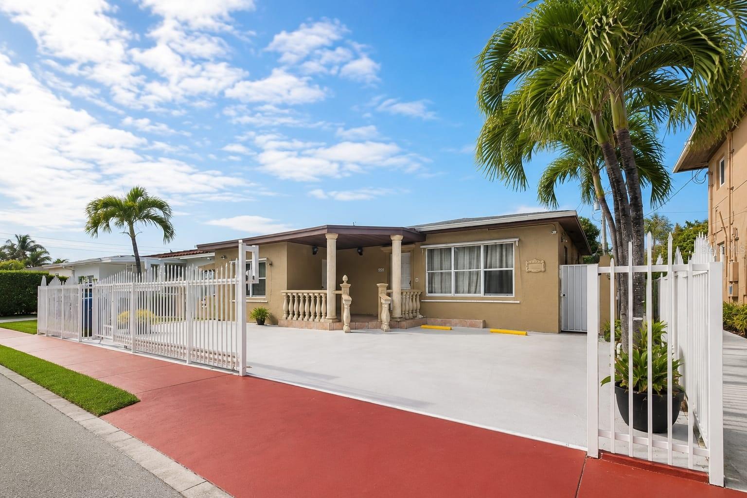 955 79TH TER Property Photo 1