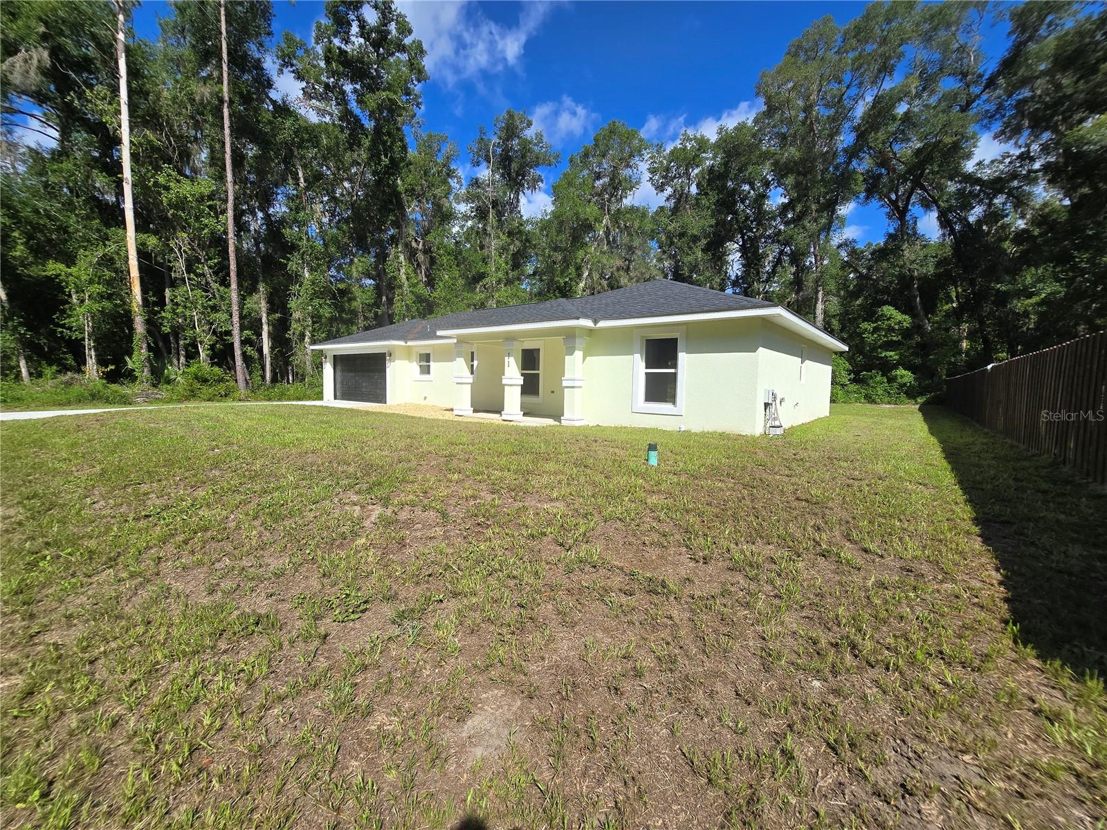 11 Sequoia Loop Pl Property Photo 2