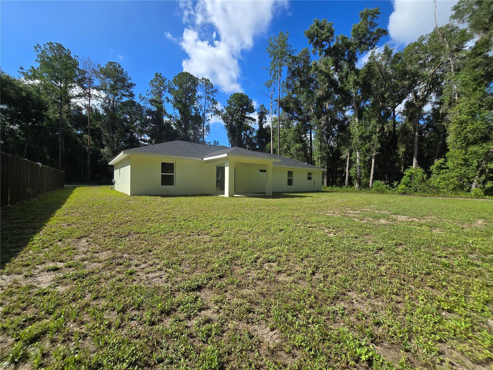 11 Sequoia Loop Pl Property Photo 3